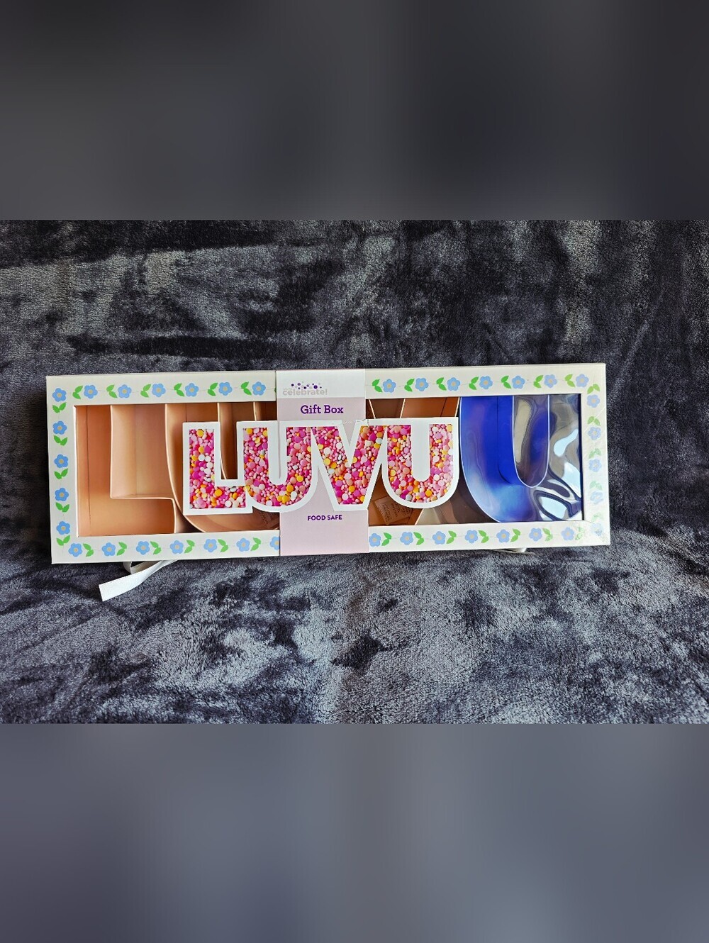 New Luv U Love you Gift Box 21.5"× 6,5" Mother's Day 2026 Way To Celebrate